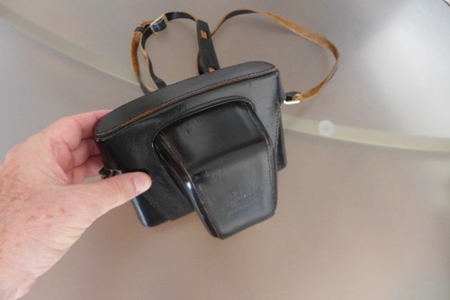 Leica leather camera - m5,