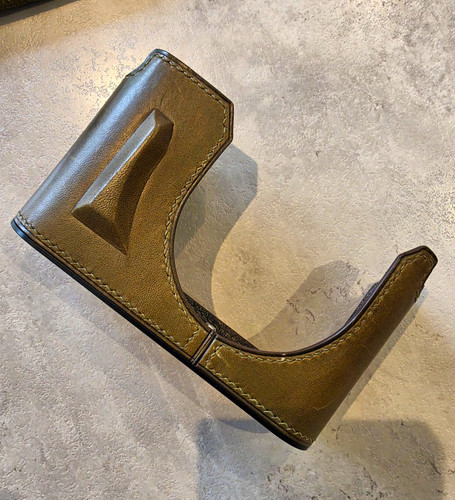 Khaki leather camera case - khaki,
