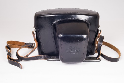 Leitz black leather case - leitz, erc